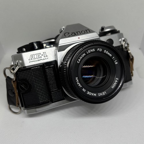 Canon program 35mm slr - canon,