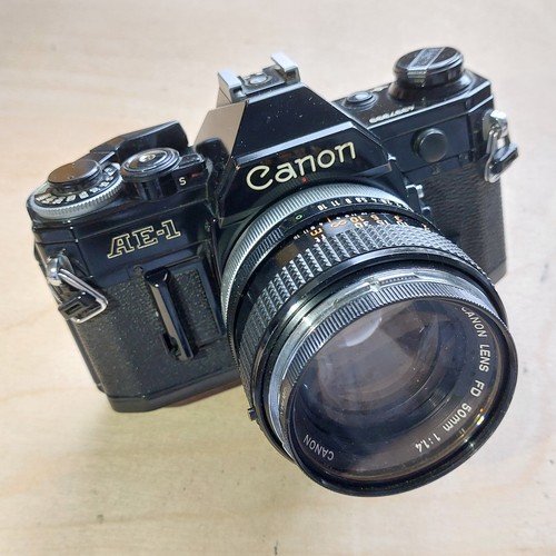 Canon slr film camera - film,