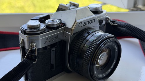 Canon 35mm slr - canon,
